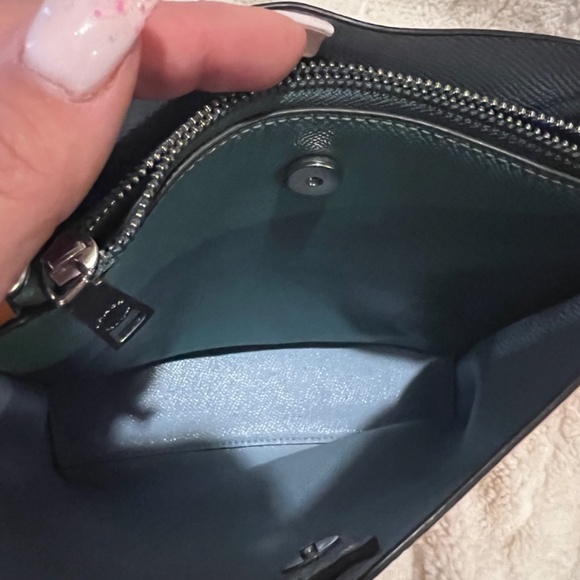 Coach bucket bag - Picture 3 of 6